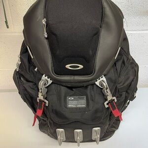 Oakley Kitchen Sink Tactical Backpack with Durable Design